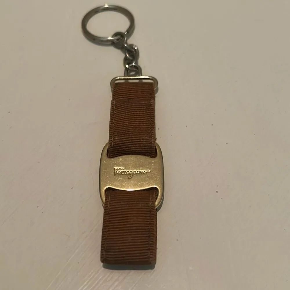 Ferragamo Vera Bow Ribbon Keychain Tan & Gold Old Money Luxury